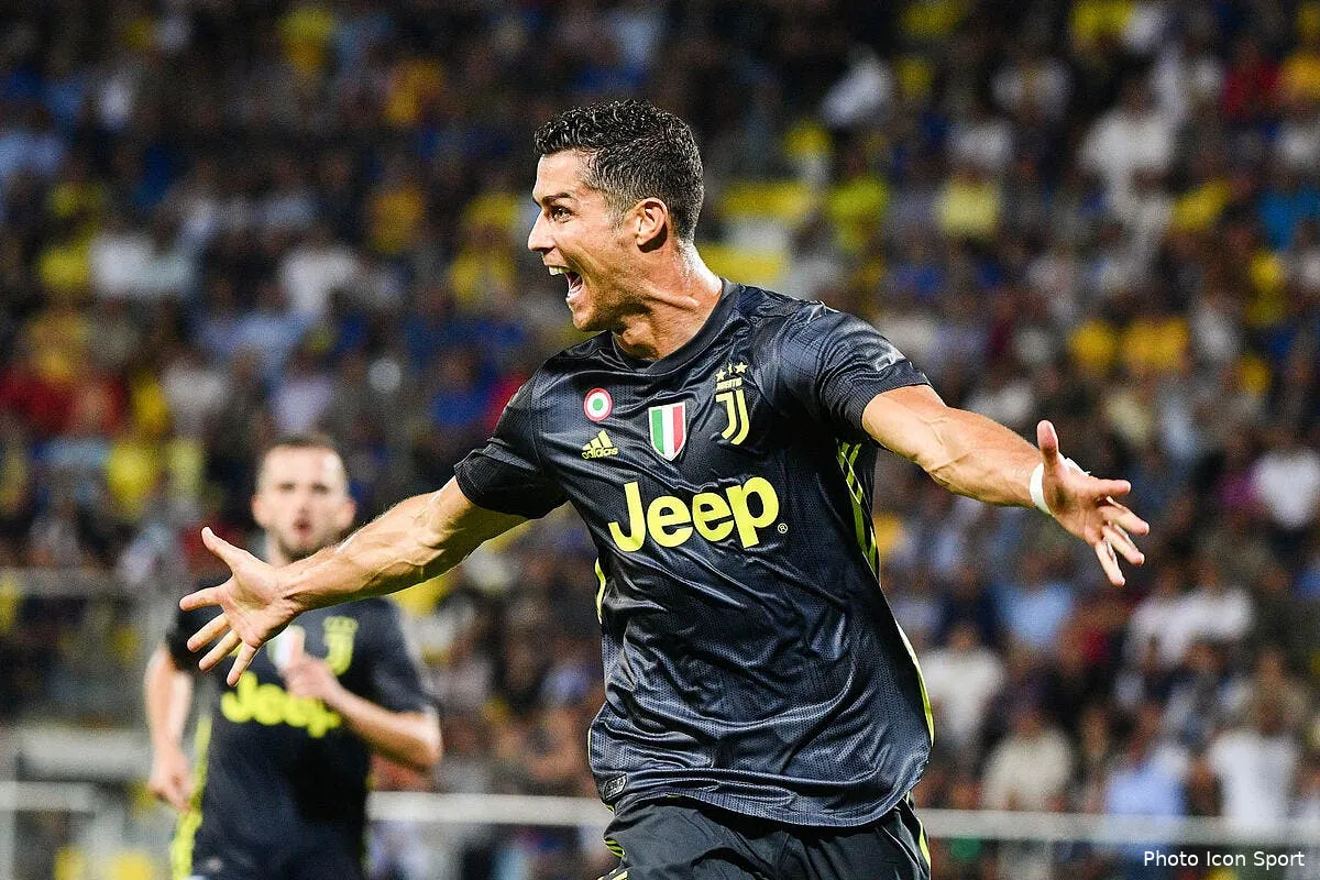 juve cristiano ronaldo se fiche de la serie a place aux choses serieuses ronaldo 117240357