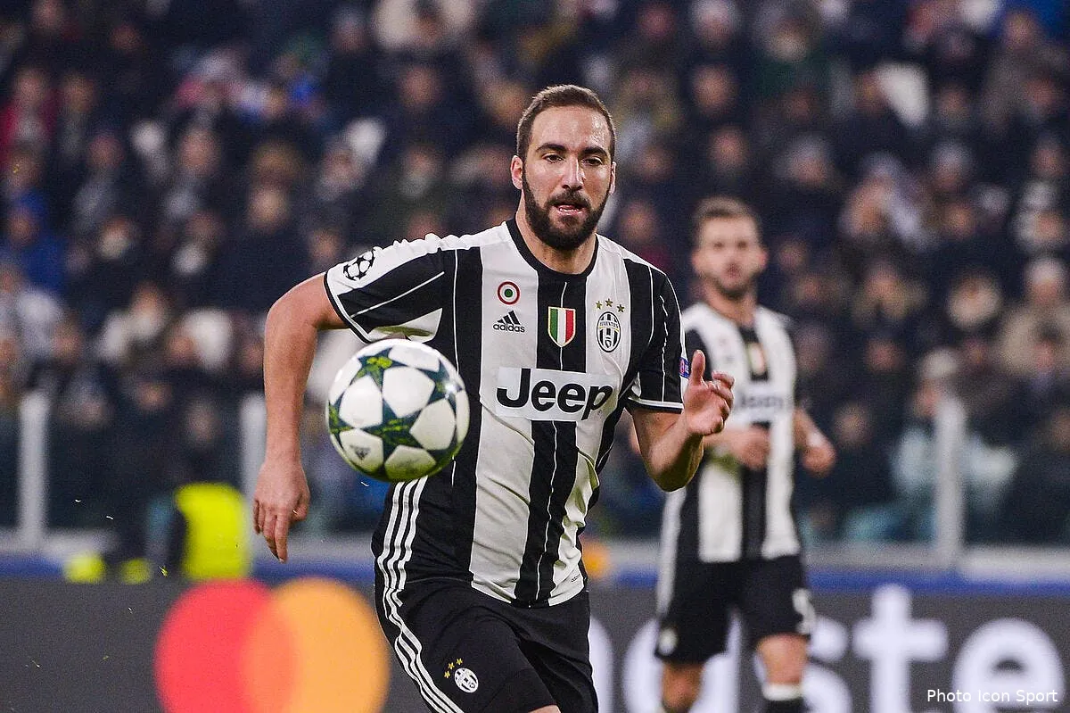 juve milan ac supercoupe d italie les compos 17h30 sur eurosport 1 higuain 4165310