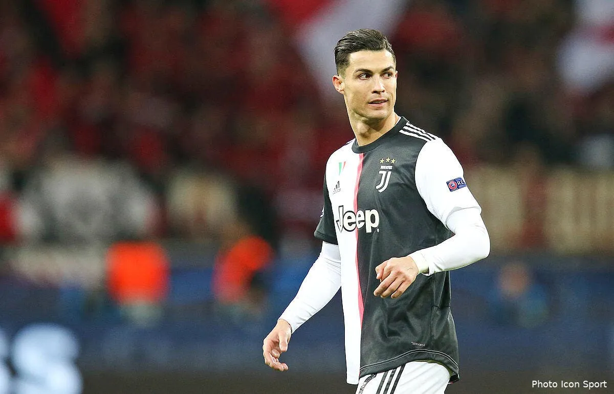 juve sarri s avoue vaincu cristiano ronaldo est le patron ronaldo 141275501