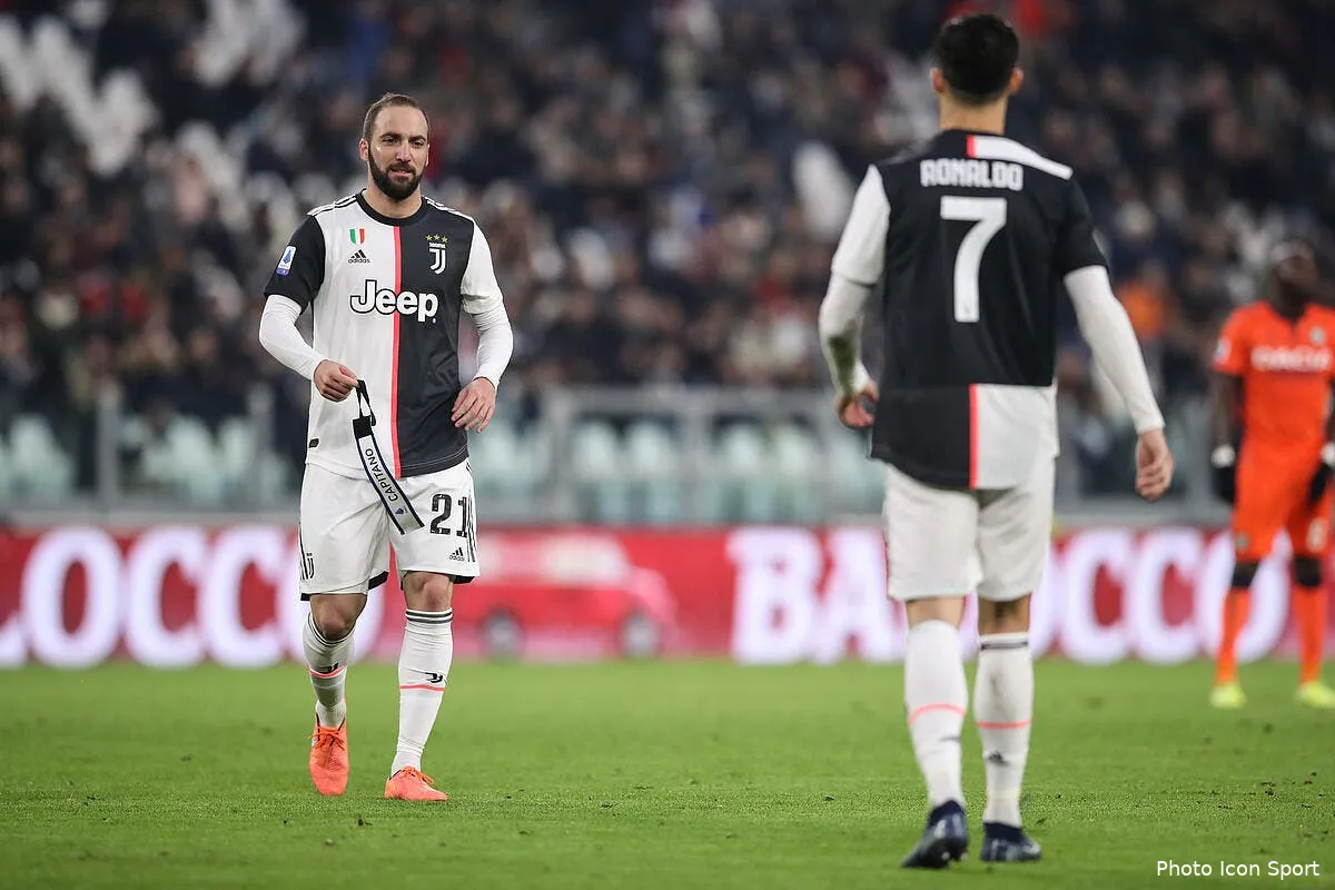 juventus beau geste ou agacement pour cristiano ronaldo matuidi a tranche icon spi 036 jm juve udinese272879