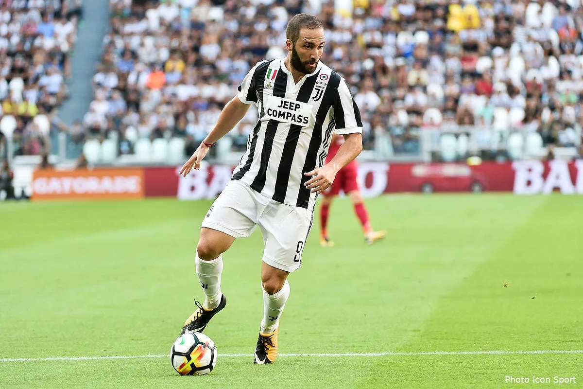 juventus chievo 3 0 iconsport icon liv 200817 08 65192717