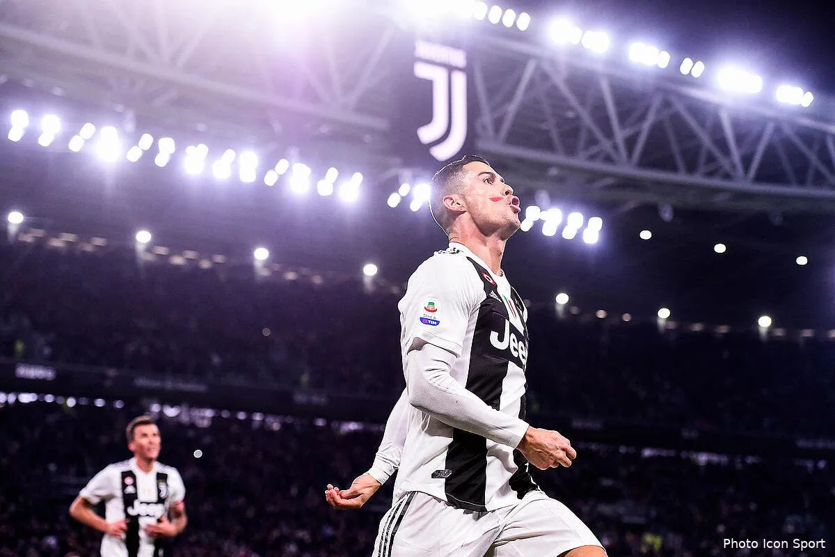 juventus cristiano ronaldo bat deja un record en serie a iconsport icon lap 241118 11 101237211