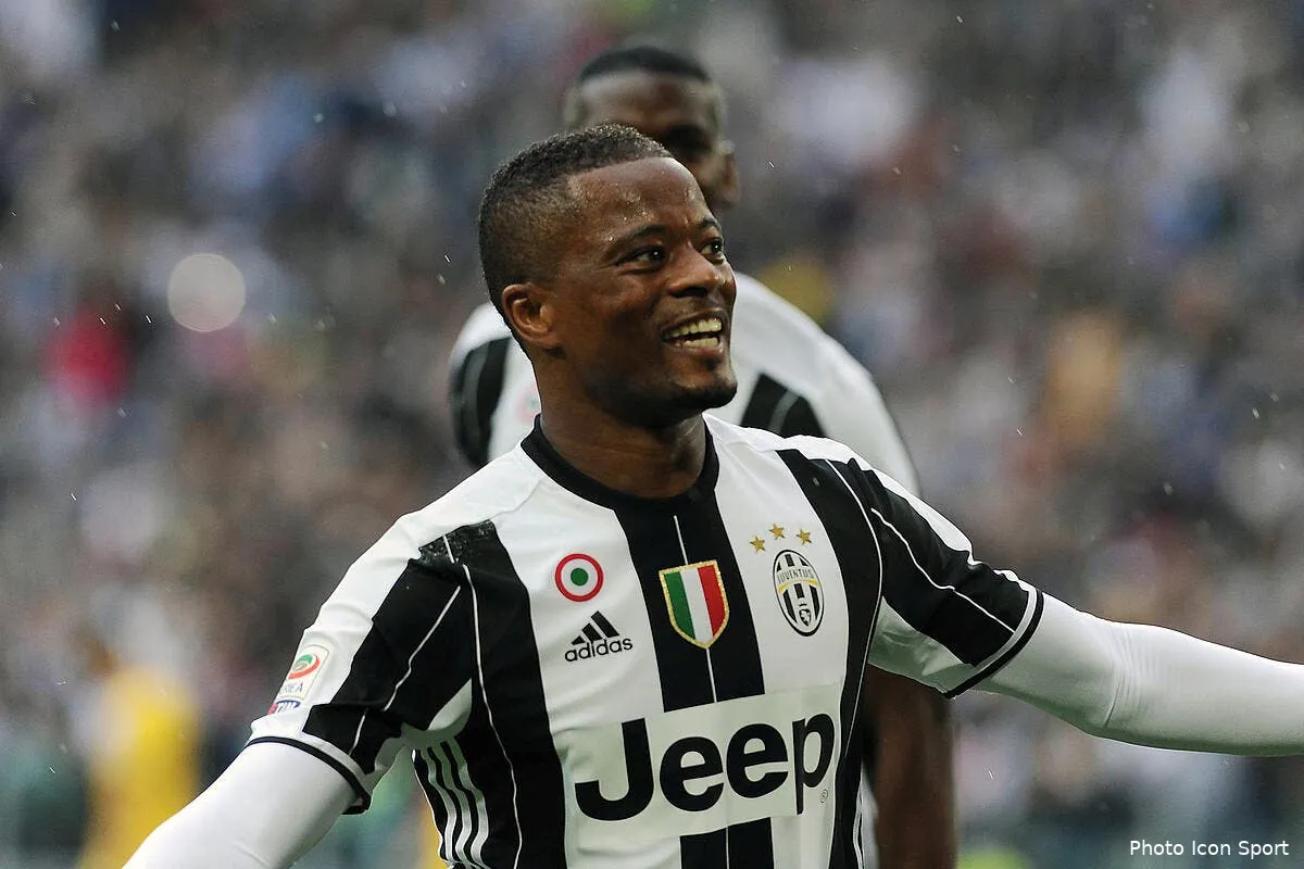 juventus evra clarifie son avenir et met fin au suspense iconsport ipp 140516 23 12143798