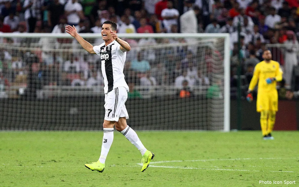 juventus l incroyable carre d as que cristiano ronaldo se payerait bien icon lp 9076764242129