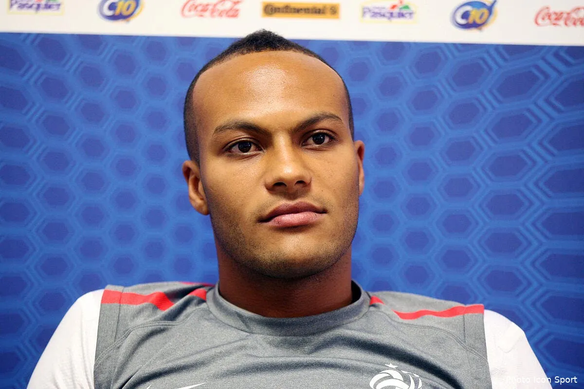 kaboul drague de loin le psg iconsport guy 080811 101 2325354
