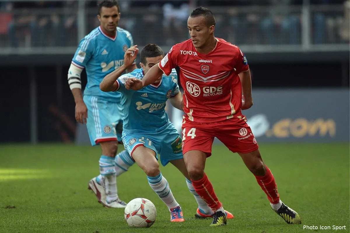 kadir reve de ligue des champions avec l om iconsport win 300912 88 3846793