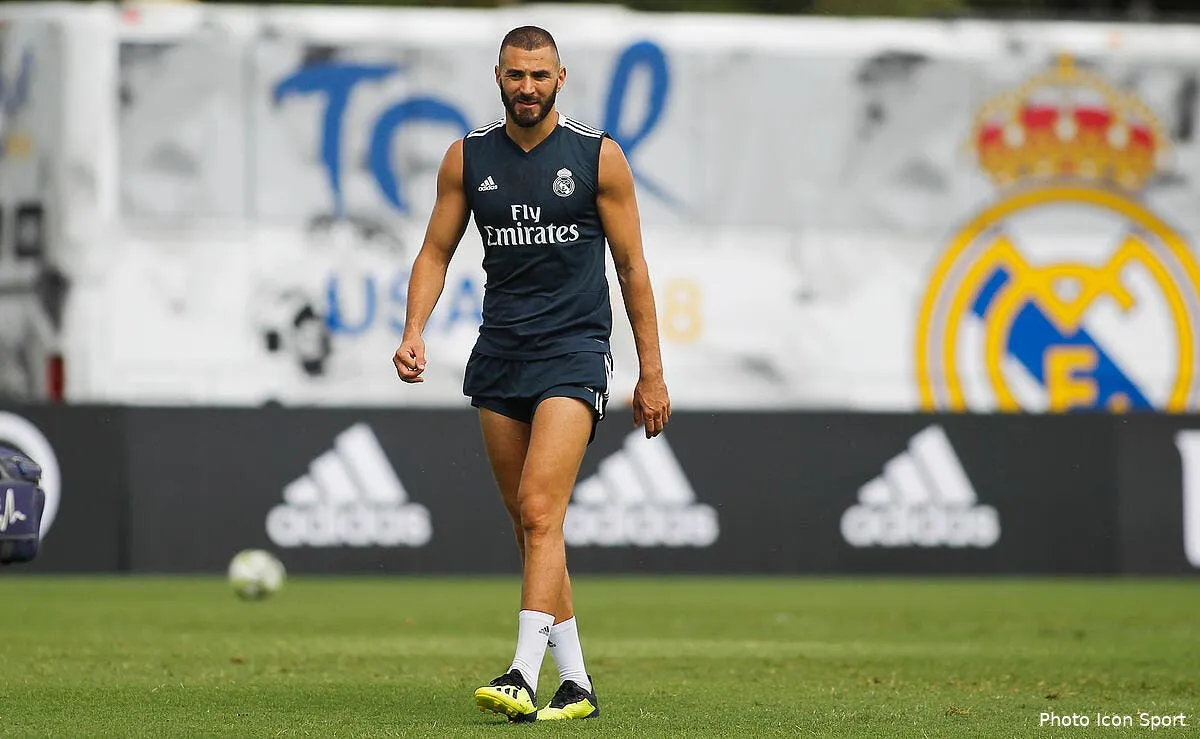 karim benzema renvoie l ascenseur a booba iconsport icon mar 290718 93 02227089