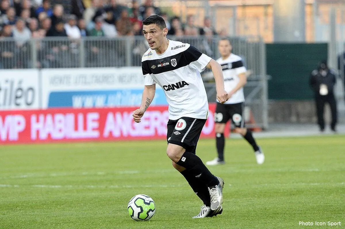 keseru signe vraiment pour deux ans a bastia iconsport spp 030513 06 1760141