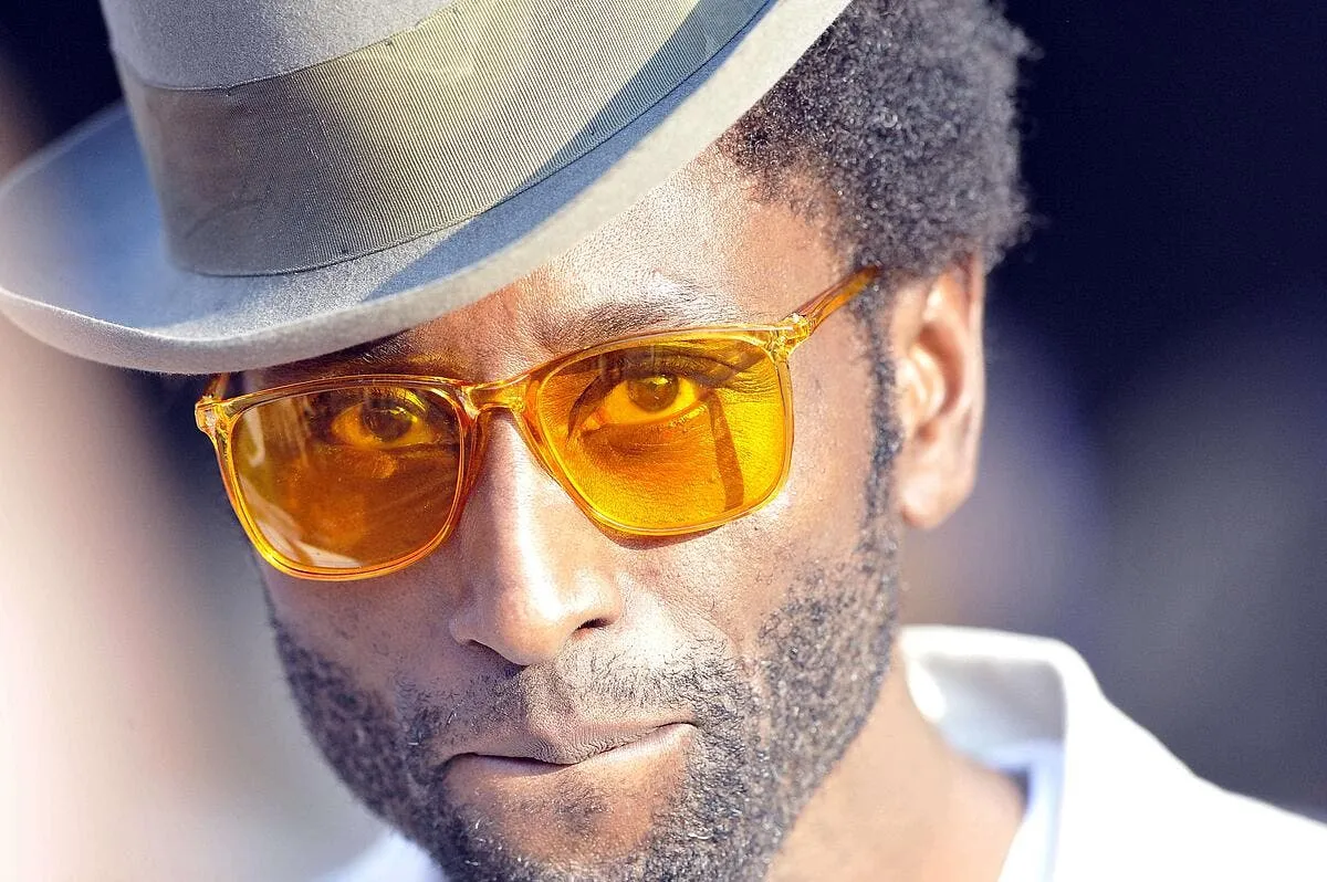 keziah jones en vedette d ol om a gerland iconsport bri 270610 99 1371405