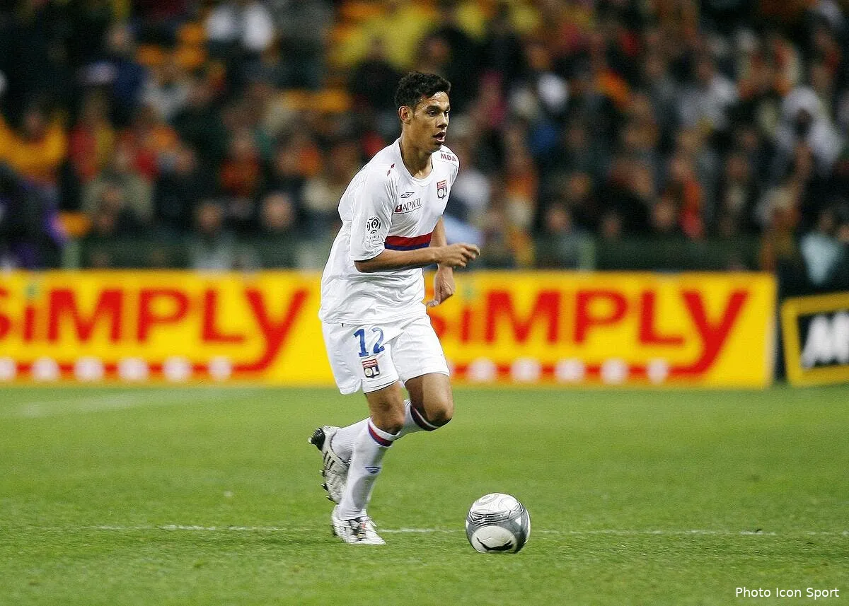 kolodziejczak quitte l ol pour rejoindre puel a nice iconsport per 031009 71 2836596