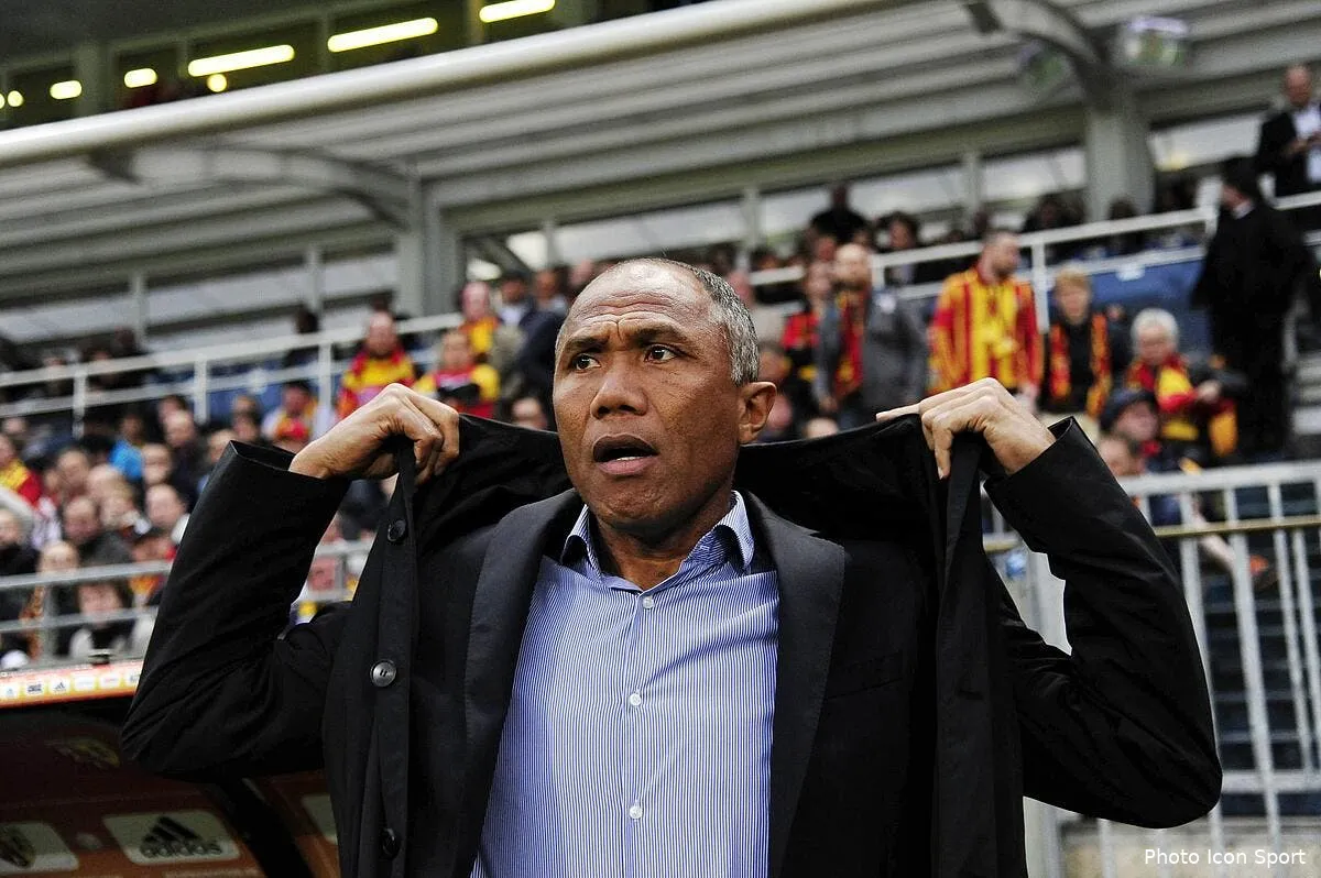 kombouare justifie sa greve a lens ou une rumeur fait peur iconsport win 250414 05 1687009