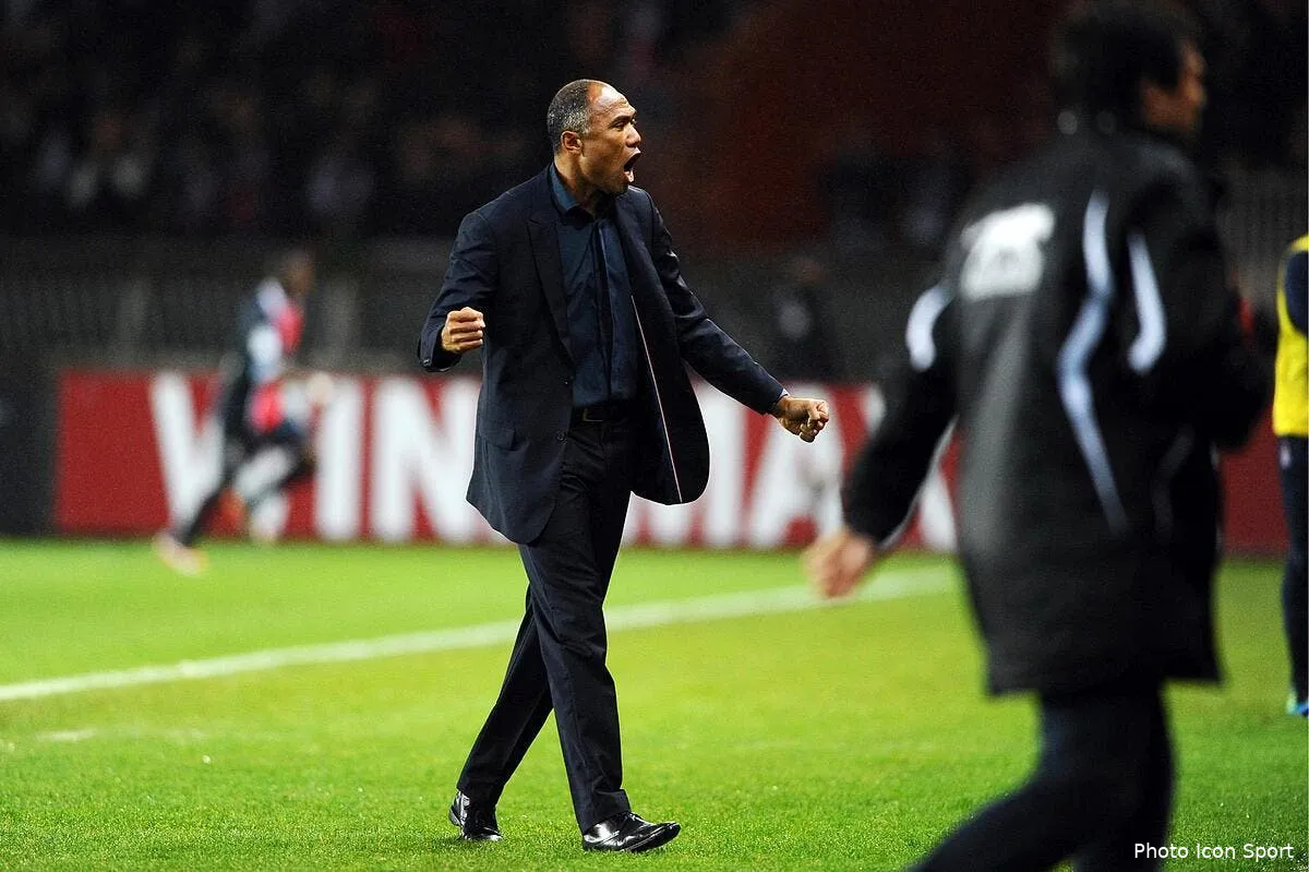 kombouare nomine pour etre entraineur de la saison iconsport winp 041211 18 2734239