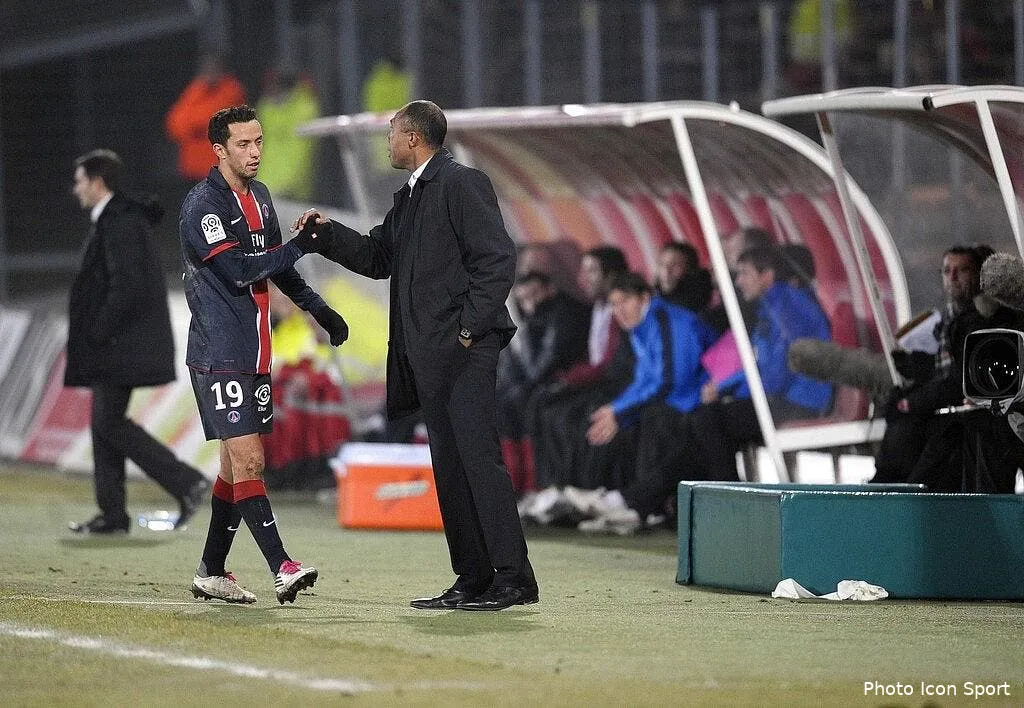 kombouare recadre ses joueurs et soutient nene 68640 16728