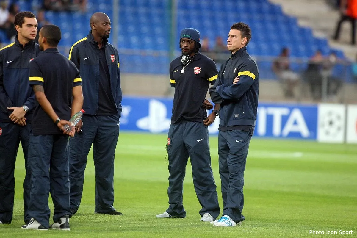 koscielny attend que wenger lui redonne sa chance a arsenal iconsport guy 180912 78 0740018