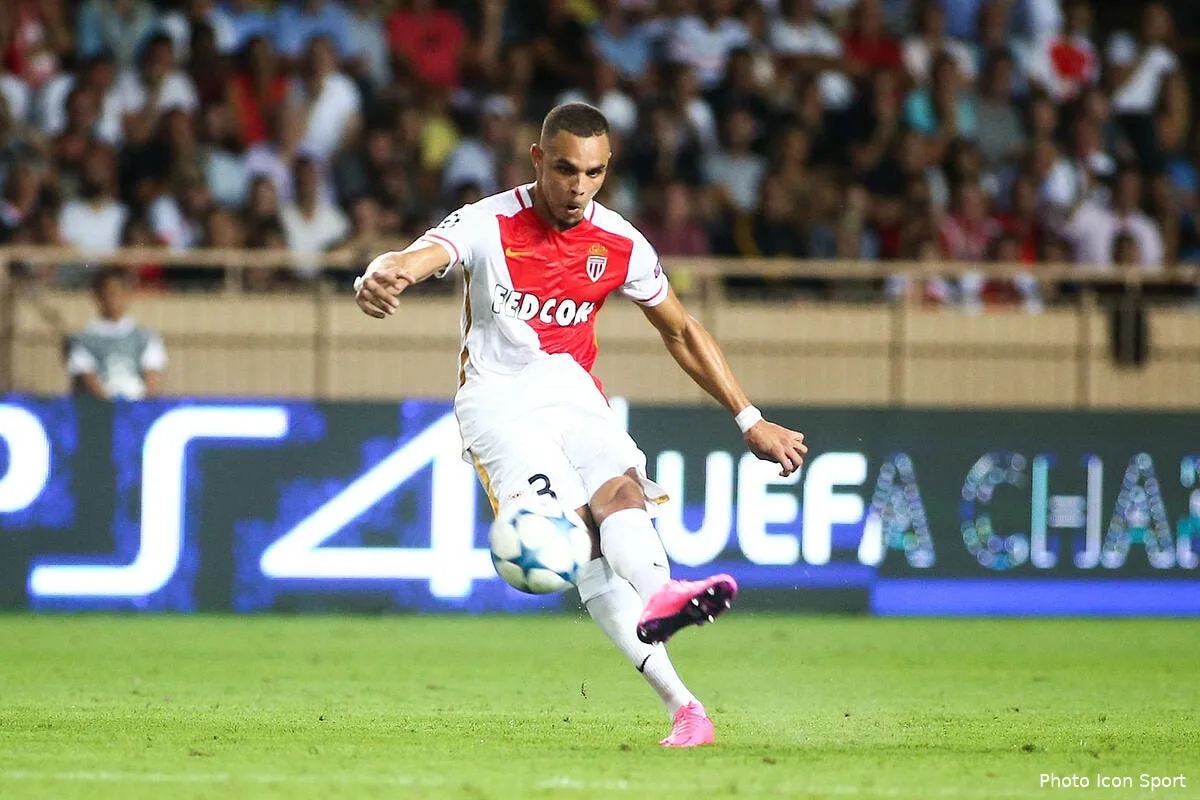 kurzawa l un des plus grands espoirs du foot europeen pour le psg iconsport hao 250815 08 40119297