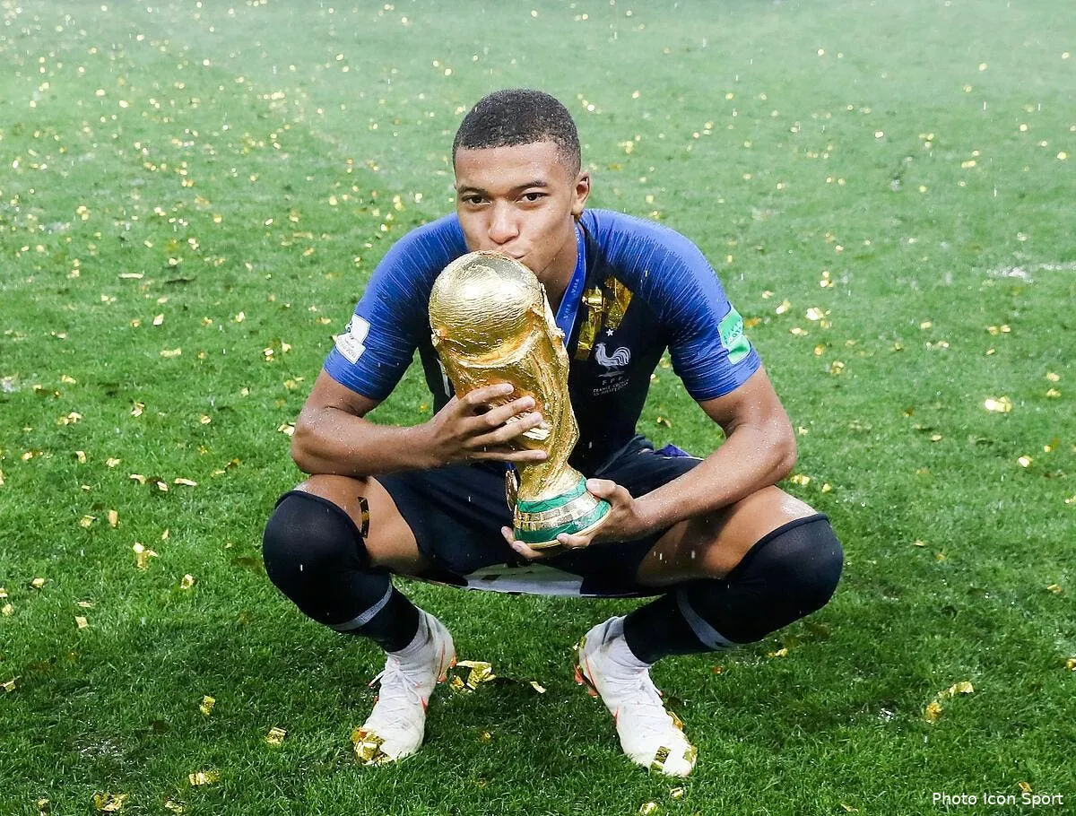 kylian mbappe depasse zinedine zidane dans le coeur des francais icon 37602284240449