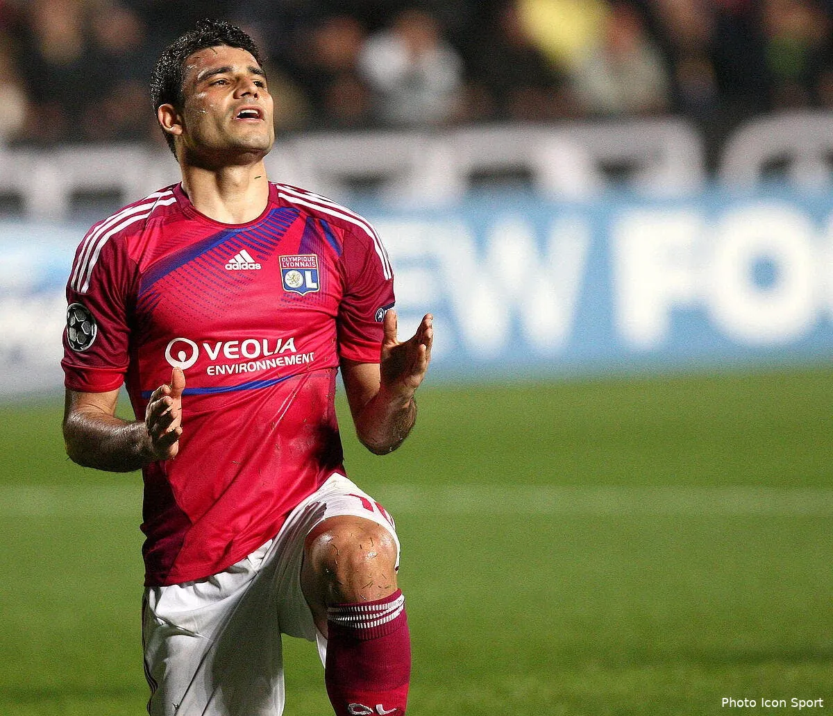 l agent d ederson accuse l ol de faire du chantage iconsport fir 070312 33 1532291