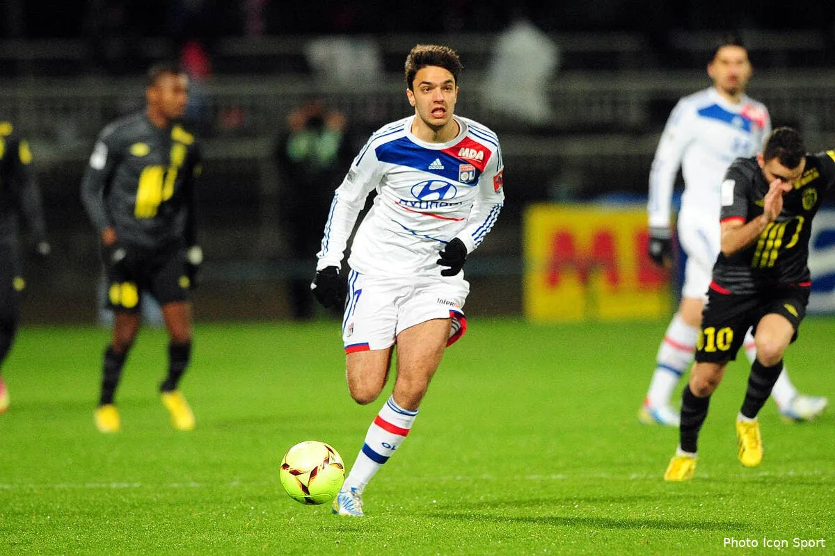 l agent de clement grenier envoie un signal a l ol et a la juventus iconsport jpt 100213 08 0750155