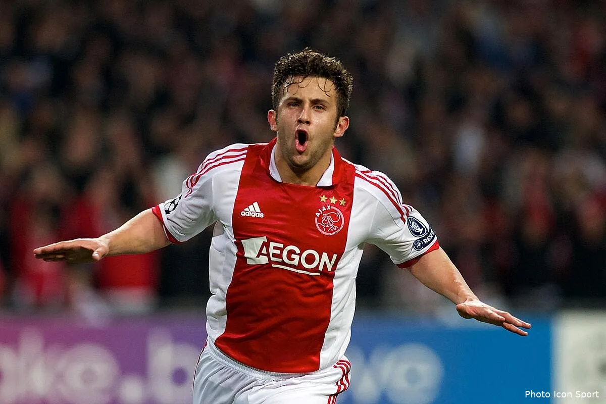 l ajax est deja concentre sur l ol iconsport ora 021111 05 0526808