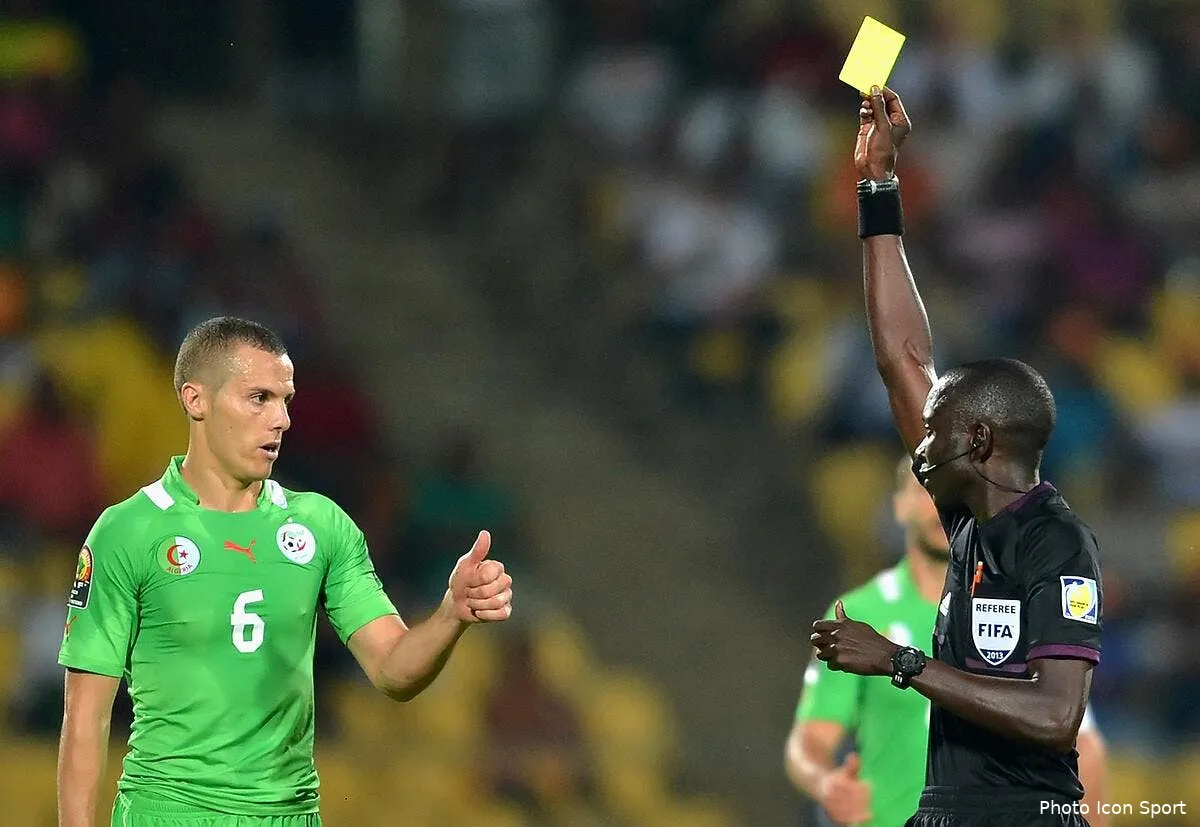 l algerie doit oublier sa colere reclame mesbah iconsport ant 220113 07 6267599