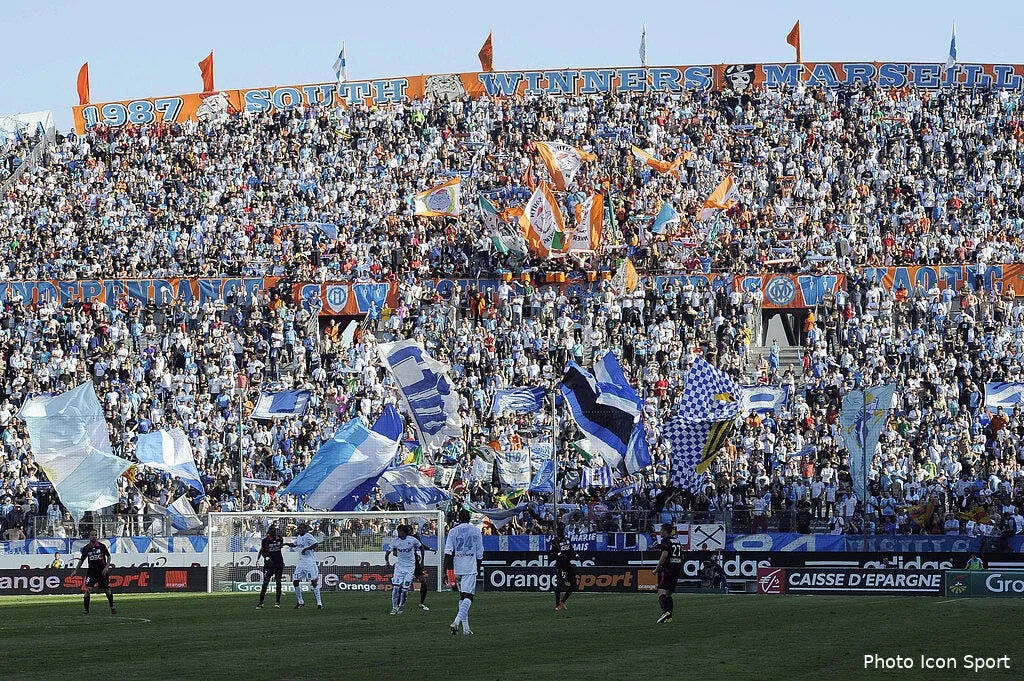 l ambiance se degrade chez les supporters marseillais 70020 17937