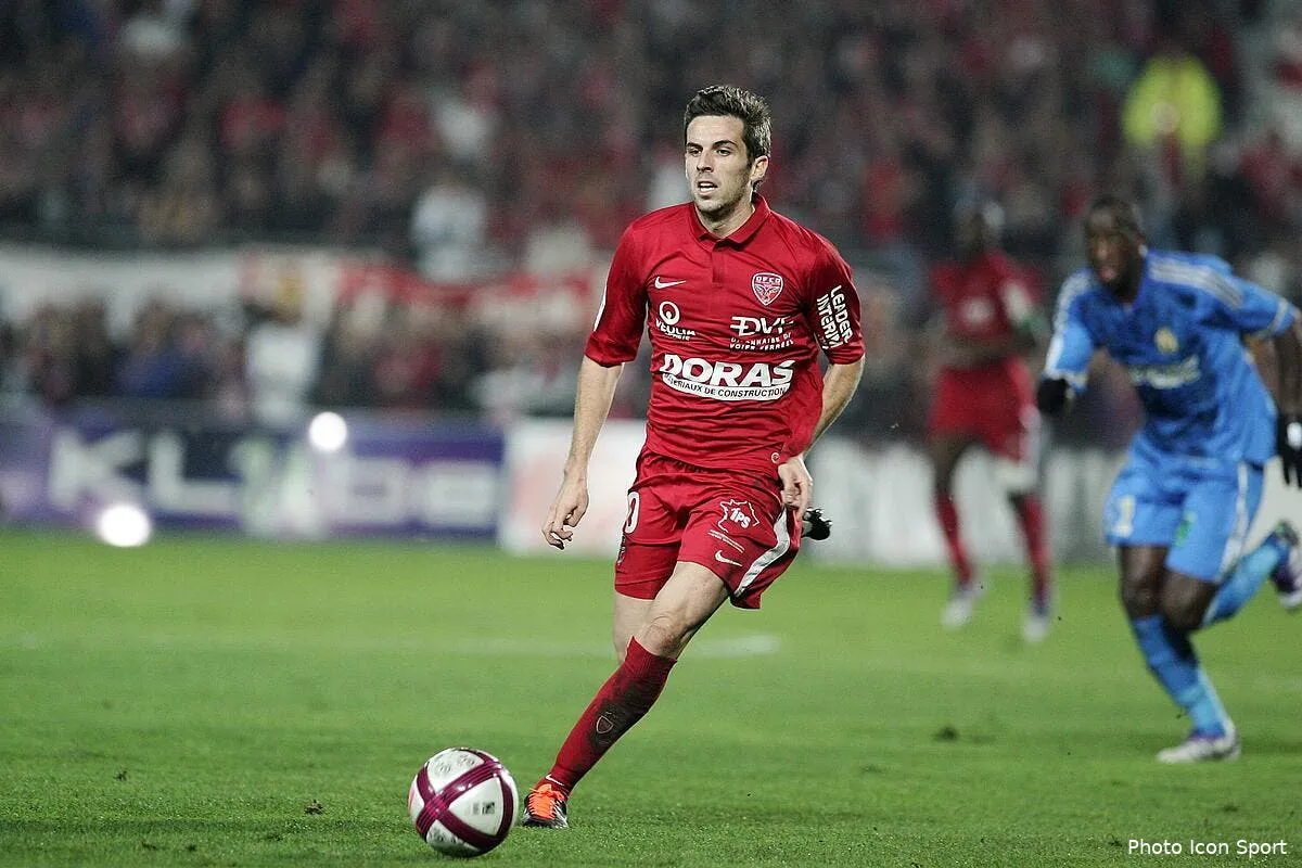 l angleterre se presse deja pour corgnet iconsport mrv 291011 616 1727606