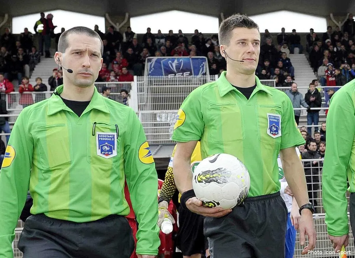 l arbitre d asse lorient s explique sur l arret du match iconsport por 070112 101 4030726