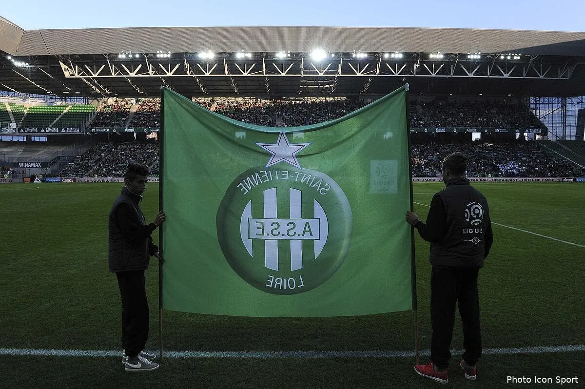 l asse a porte plainte contre l ol et attend des excuses publiques iconsport jpt 261014 99 58109655