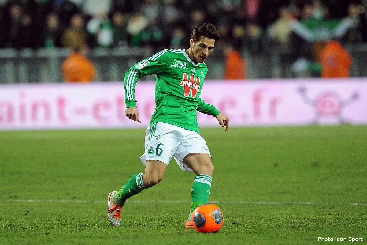 l asse a regle son premier dossier chaud bouillant clement 2112367