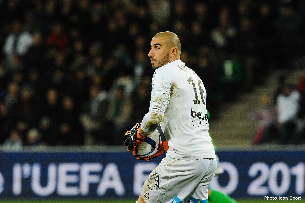 l asse a un joueur a part qui prefere se taire iconsport jpt 061215 08 17127919