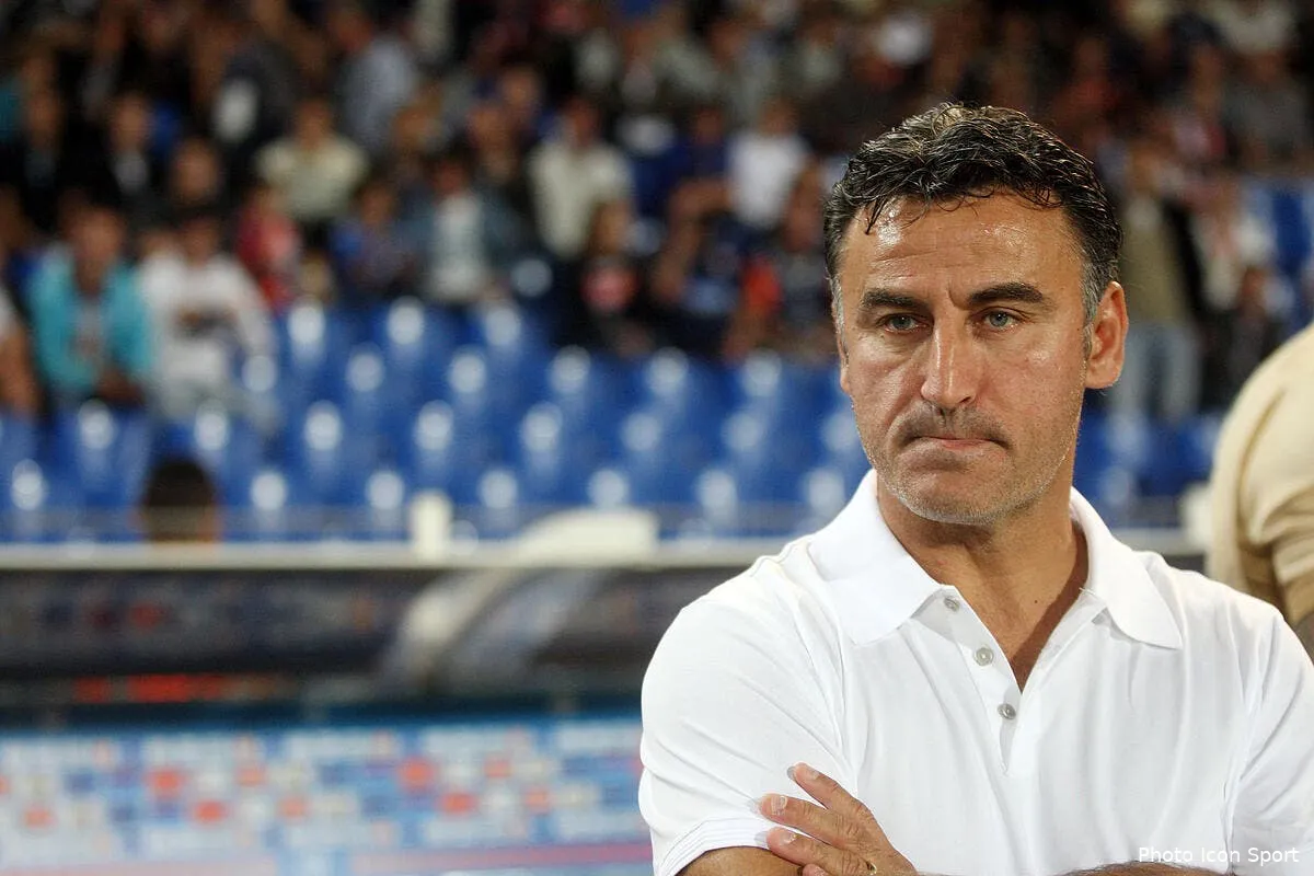 l asse s est calmement expliquee avec l arbitre apres le but refuse iconsport guy 210912 222 1740445