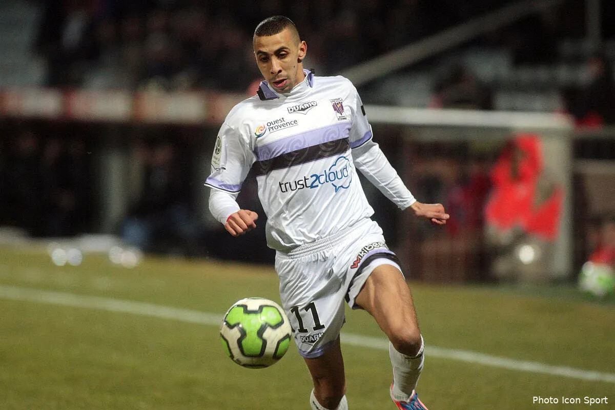 l asse sur la revelation defensive d istres iconsport guy 220213 104 0655931