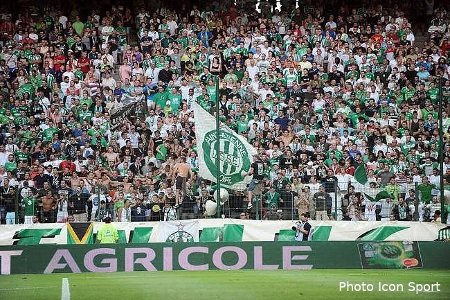 l asse veut un derby face a l ol comme au bon vieux temps aulas accuse l asse de complaisance avec ses supporters violents iconsport jpt 010813 82 02 6574565911