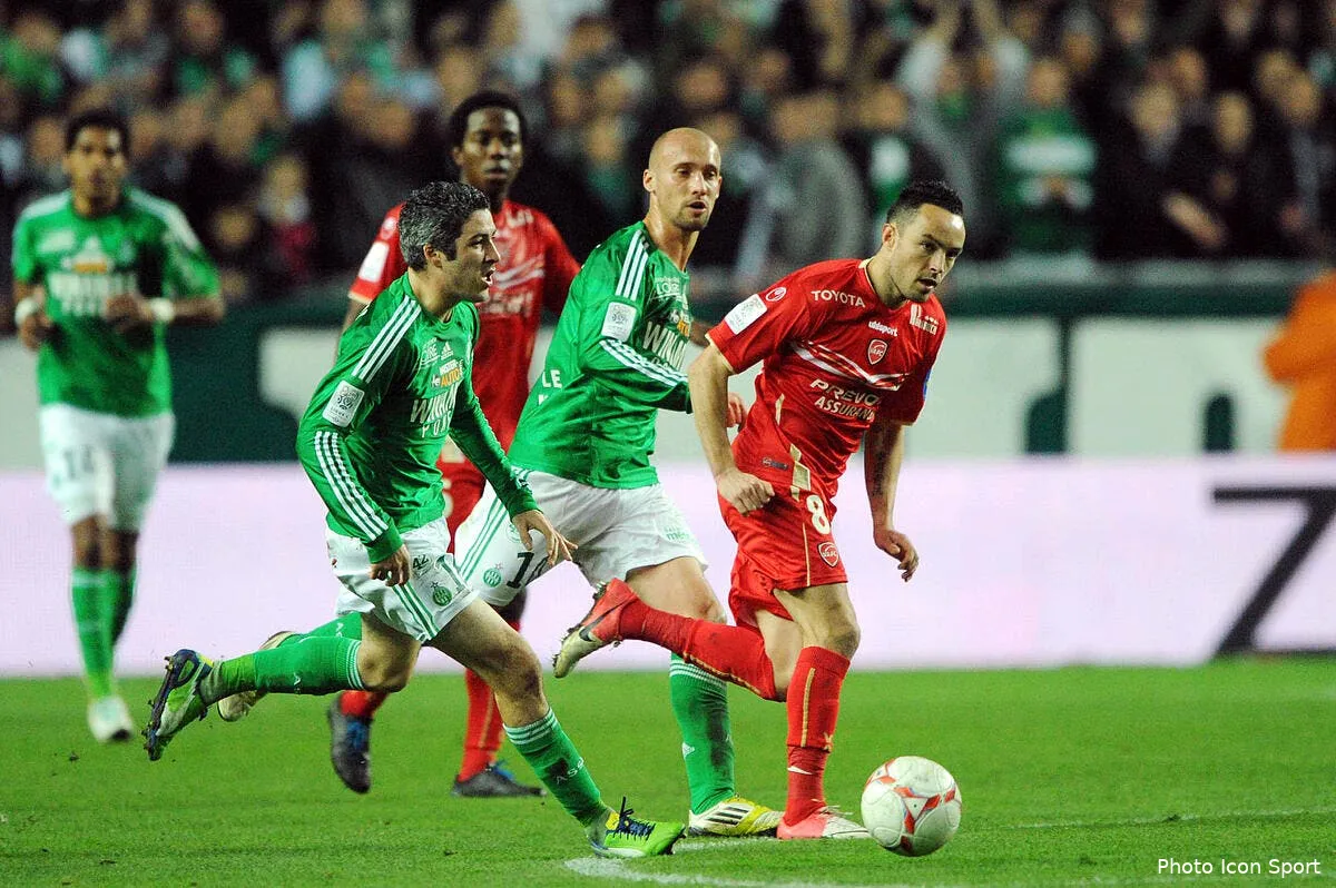 l asse voulait danic comme l ol et accuse son agent iconsport jpt 231112 88 5459517