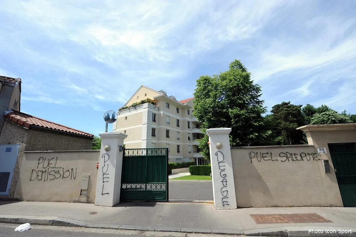 l auteur des tags anti puel arrete iconsport jpt 230511 33 0320845