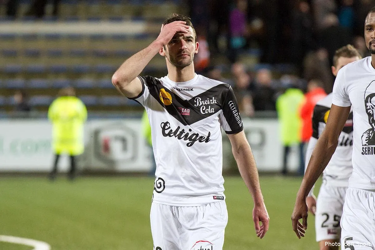 l en arriere guingamp inquiete iconsport cal 180114 01 0774409