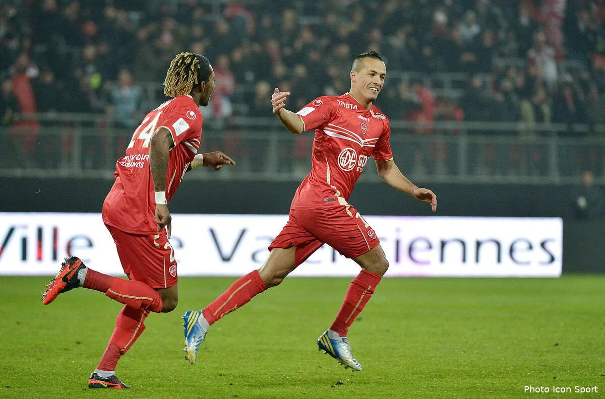 l enorme appel du pied de kadir vers l om iconsport win 011212 05 0144627