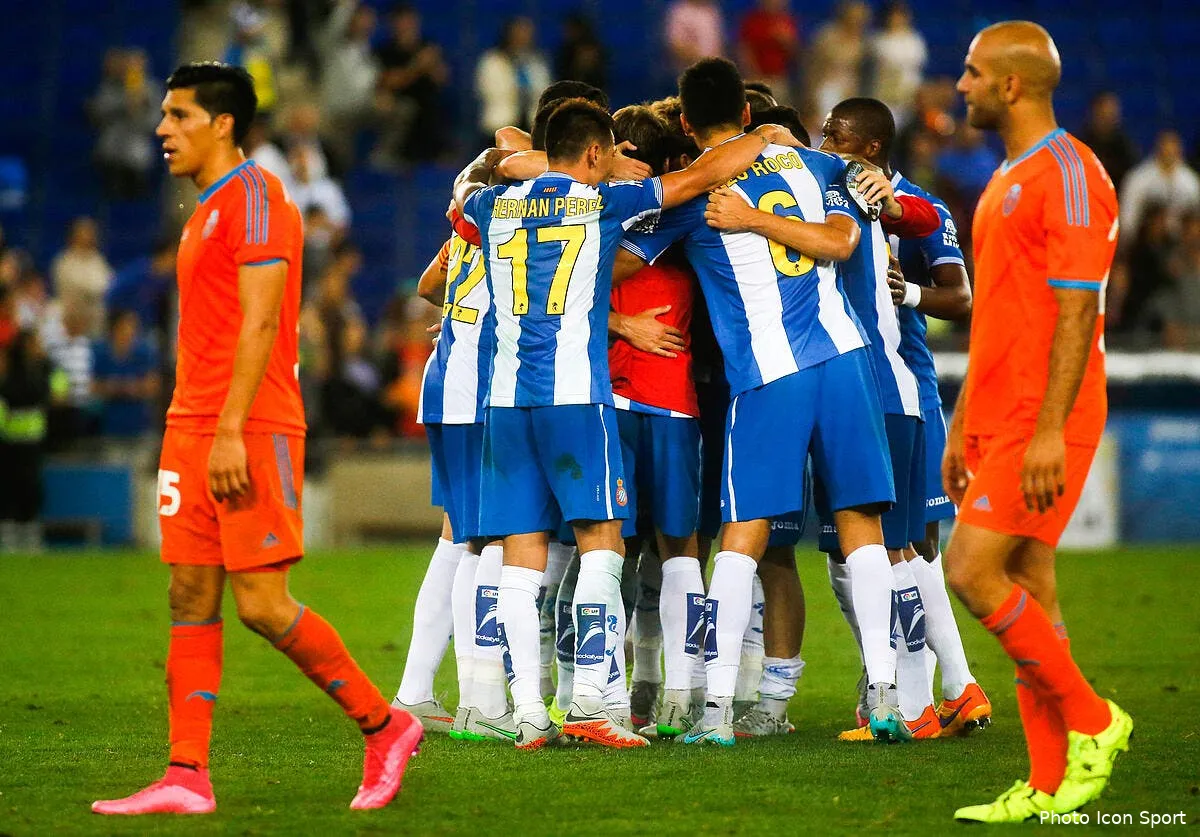 l esp barcelone passe aux chinois iconsport mar 220915 08 01124561