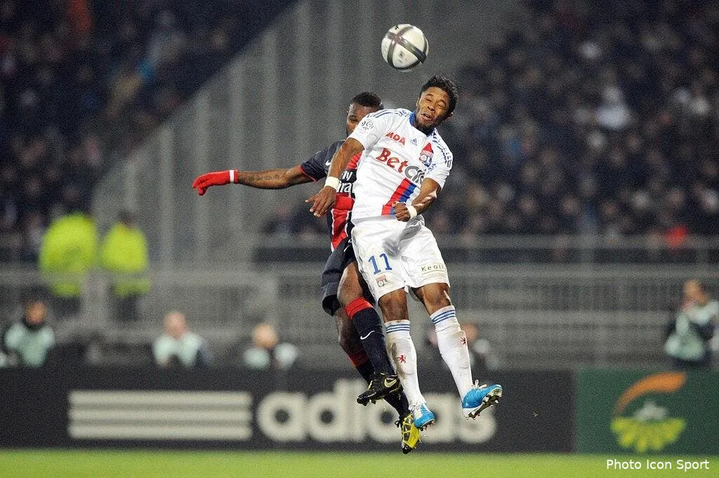 l espagne se bouscule pour debaucher bastos de l ol 63525 12527