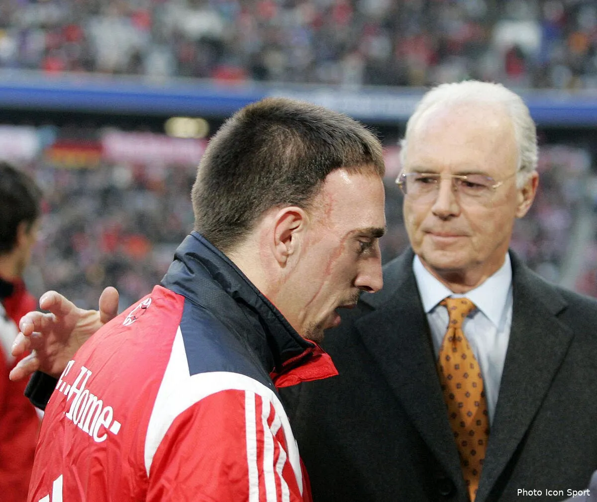 l hommage de beckenbauer a franck ribery iconsport mis 100208 02 0635719