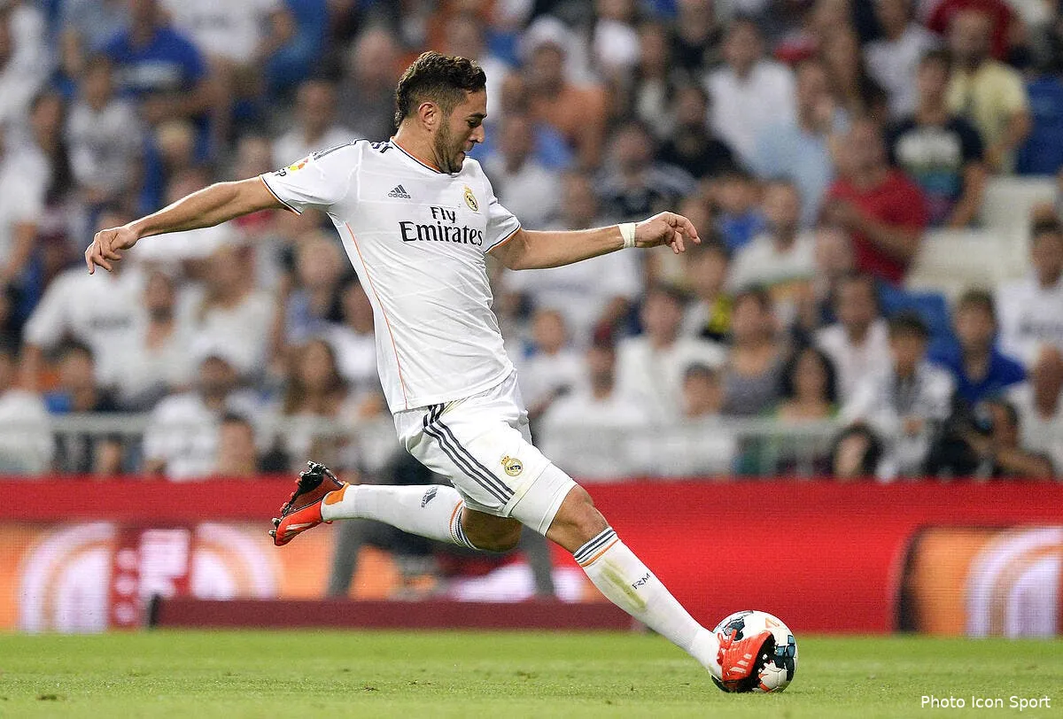 l idee d arsenal pour recuperer benzema iconsport mar 180813 65 1163889