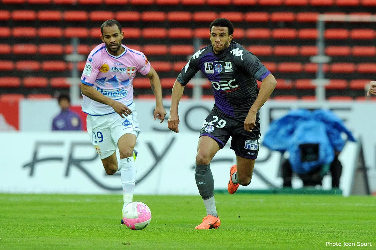 l incroyable offre du barca pour etienne capoue iconsport jpt 210412 19 1734089