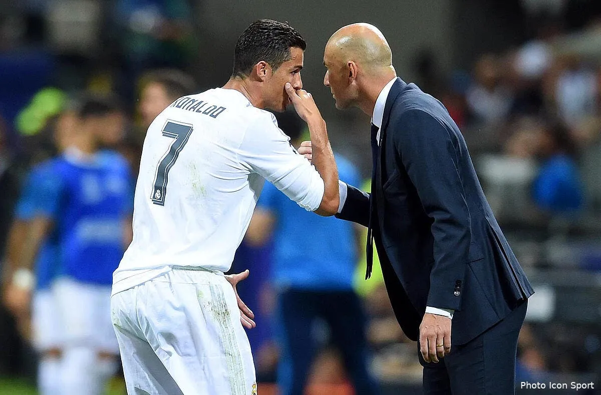 l incroyable vision signee cristiano ronaldo iconsport liv 280516 05 08144320