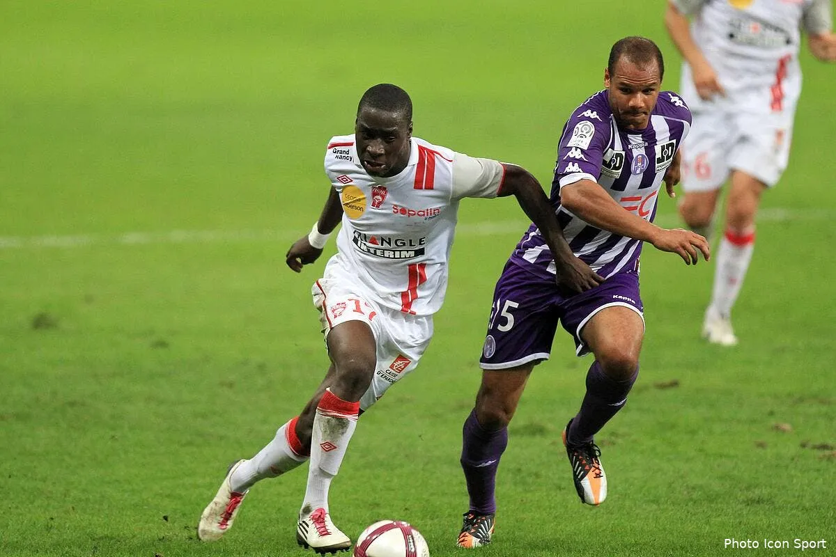 l inquietude est de mise a nancy iconsport blo 240911 01 0425150