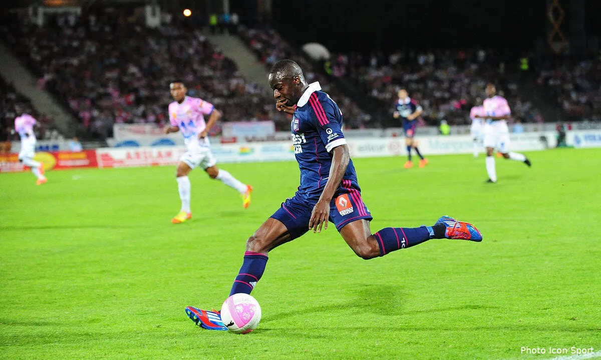 l inter trop radin avec l ol pour cissokho iconsport jpt 100512 091 2336369