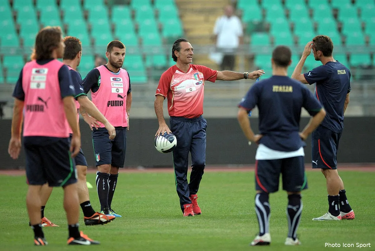 l italie n ira pas a l euro 2012 si on lui demande iconsport pho 090811 55 0235731