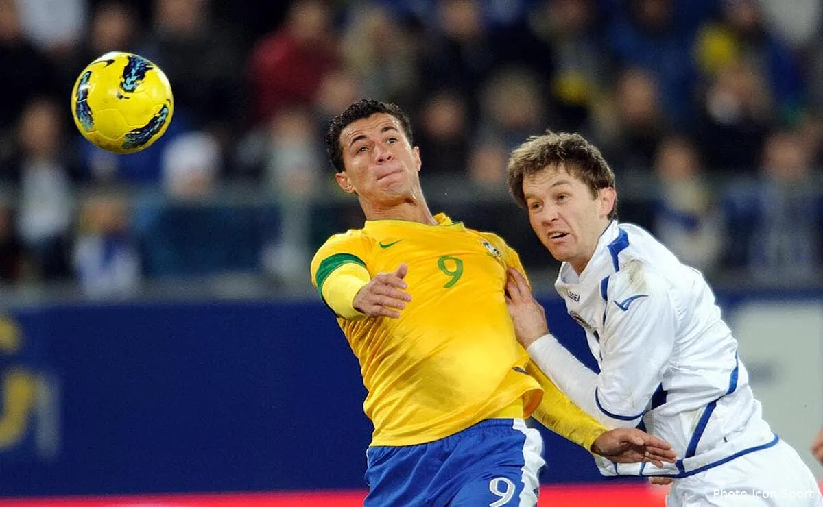 l offre du psg pour damiao etudiee au bresil iconsport qi 280212 01 04 136522