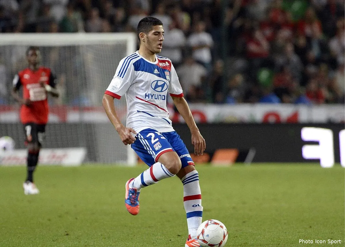 l ol a avec benzia un buteur qui a ca dans le sang iconsport por 110812 41 22639133