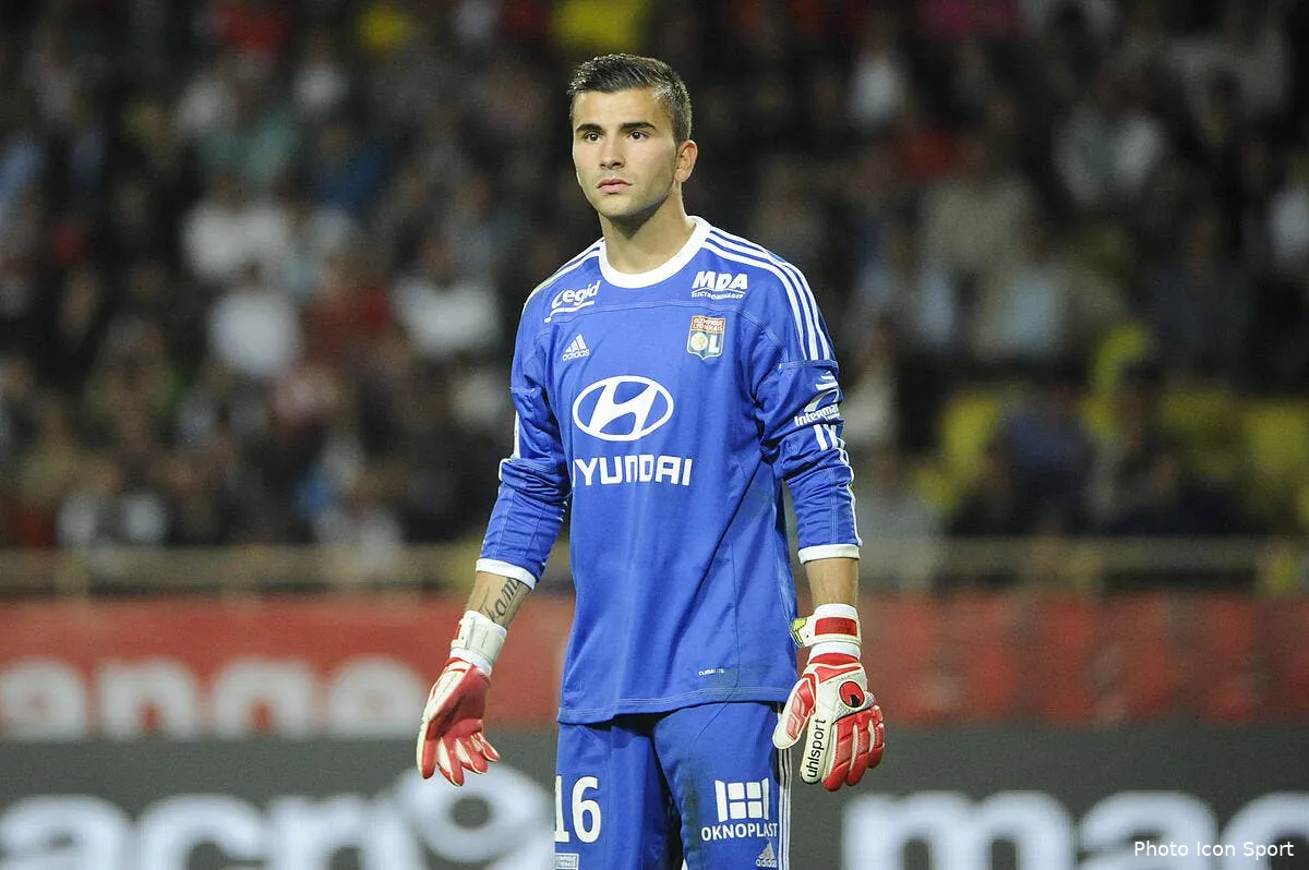 l ol a deux goals et lopes ne veut pas la guerre iconsport anr 271013 38 0572331