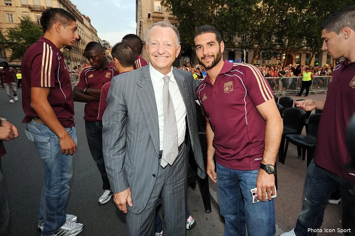 l ol a fixe le prix de lisandro a 8me au mercato iconsport jpt 130710 601 2259071